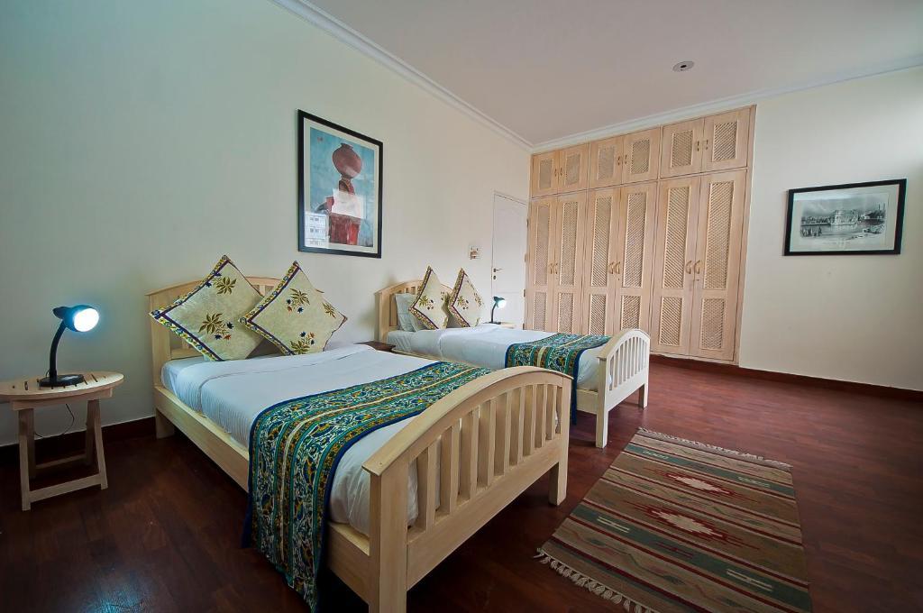 Colonel'S Retreat At The Airport Bed & Breakfast New Delhi Exterior photo