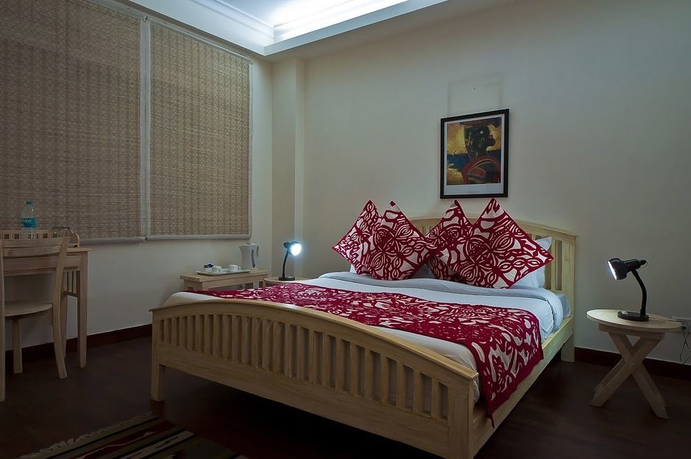 Colonel'S Retreat At The Airport Bed & Breakfast New Delhi Exterior photo